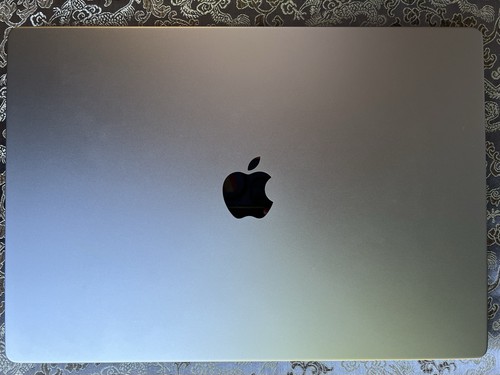 Macbook pro - m1,