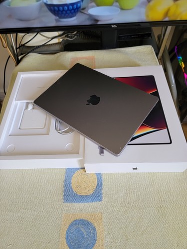 Macbook pro a2442 2021 - pro, m1